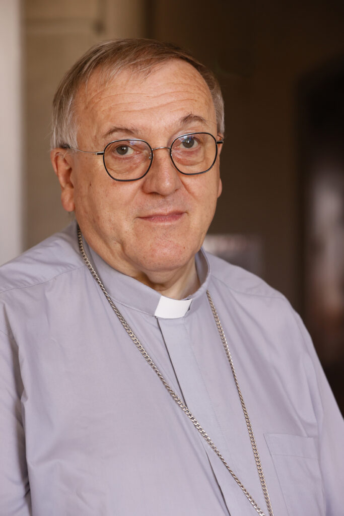 Monseigneur Yves Le Saux, évêque du diocèse d'Annecy